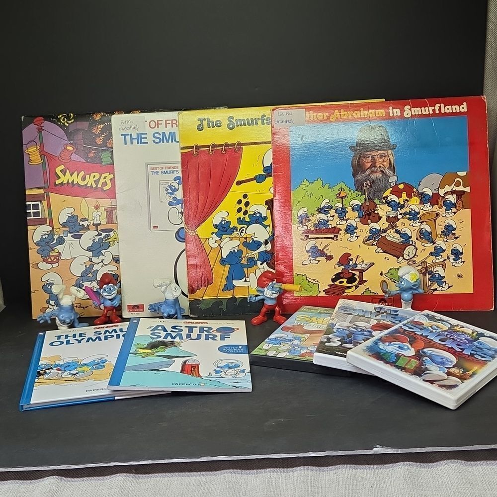 Smurf Bundle..3 Dvd's, 2 Books, 5 Figures 4 Albums